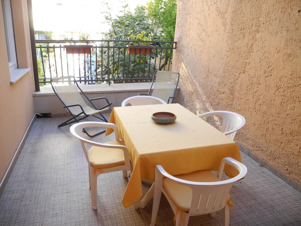 Casa Cressotti Appartamenti Μαλτσεζίνε Δωμάτιο φωτογραφία