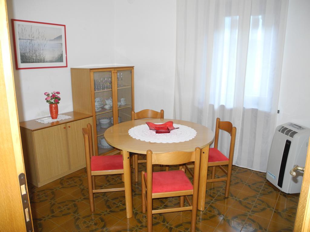 Casa Cressotti Appartamenti Μαλτσεζίνε Δωμάτιο φωτογραφία